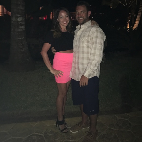 Like this post to bookmark our closet ✨🛍☺️ - Picture 2 of 6